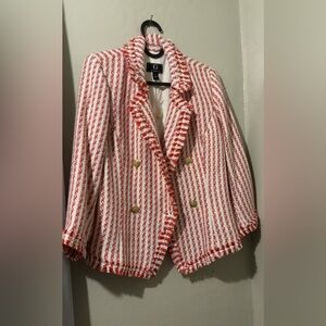 *SOLD* NWT G BY GIULIANA Textured Fabric with Gold Button